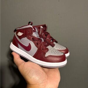 Toddler Jordan 1 mid “ cherry wood “